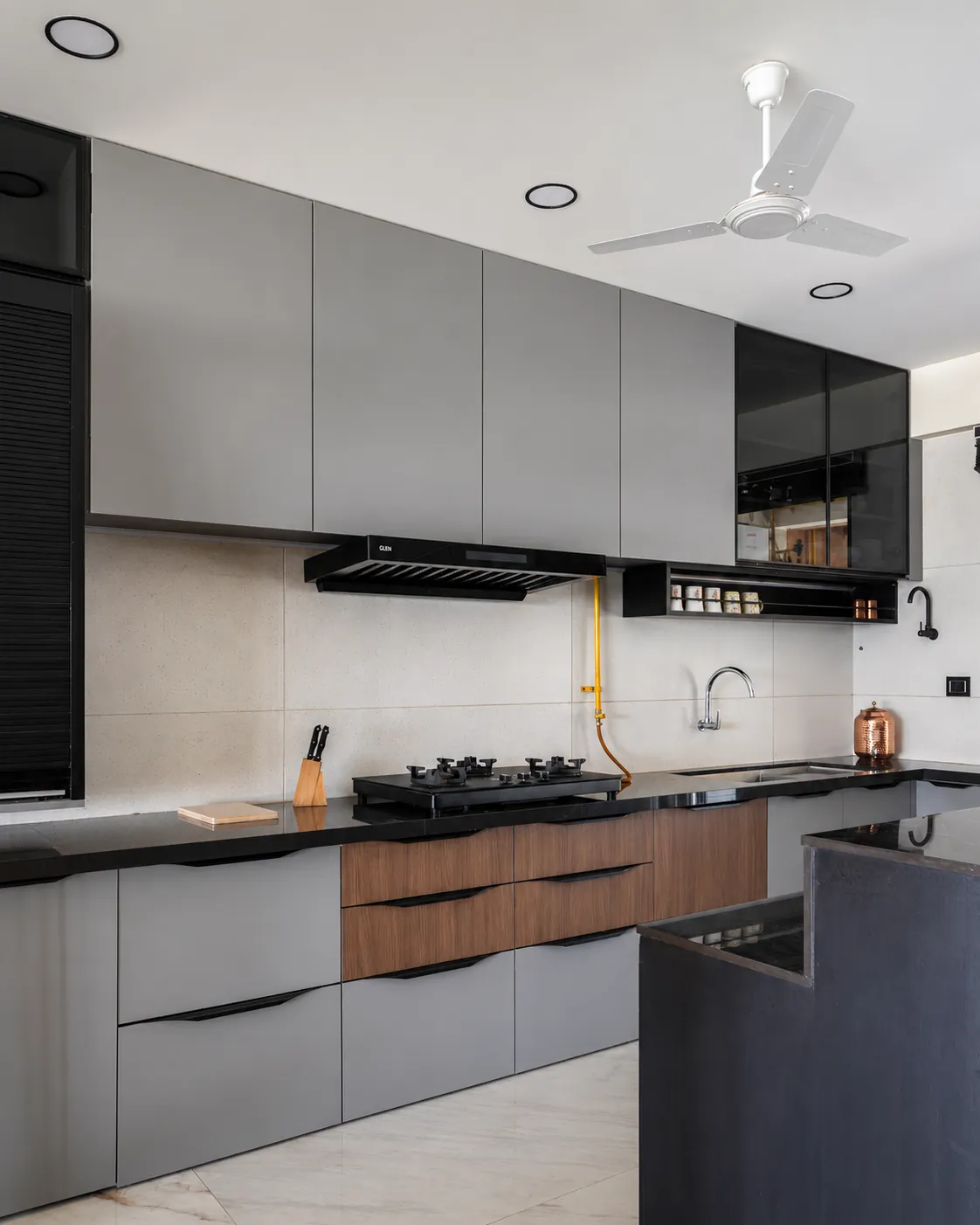 Joshi&rsquo;s Residence — Kitchen
